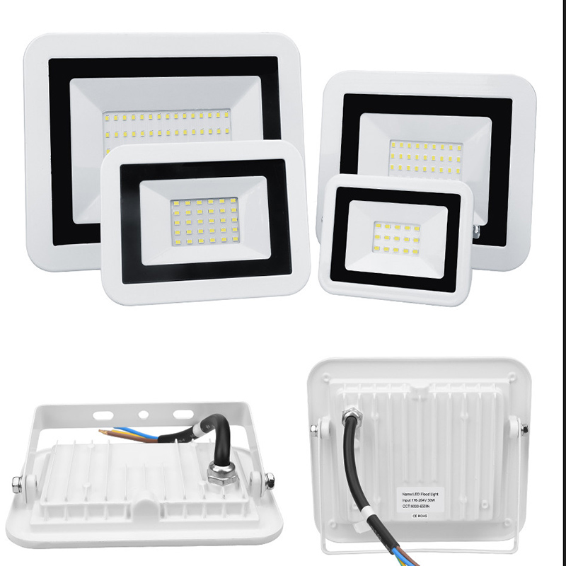 Reflektor z białą skorupą Ultr – Zumtobel Outdoor Lighting recenzja i cena